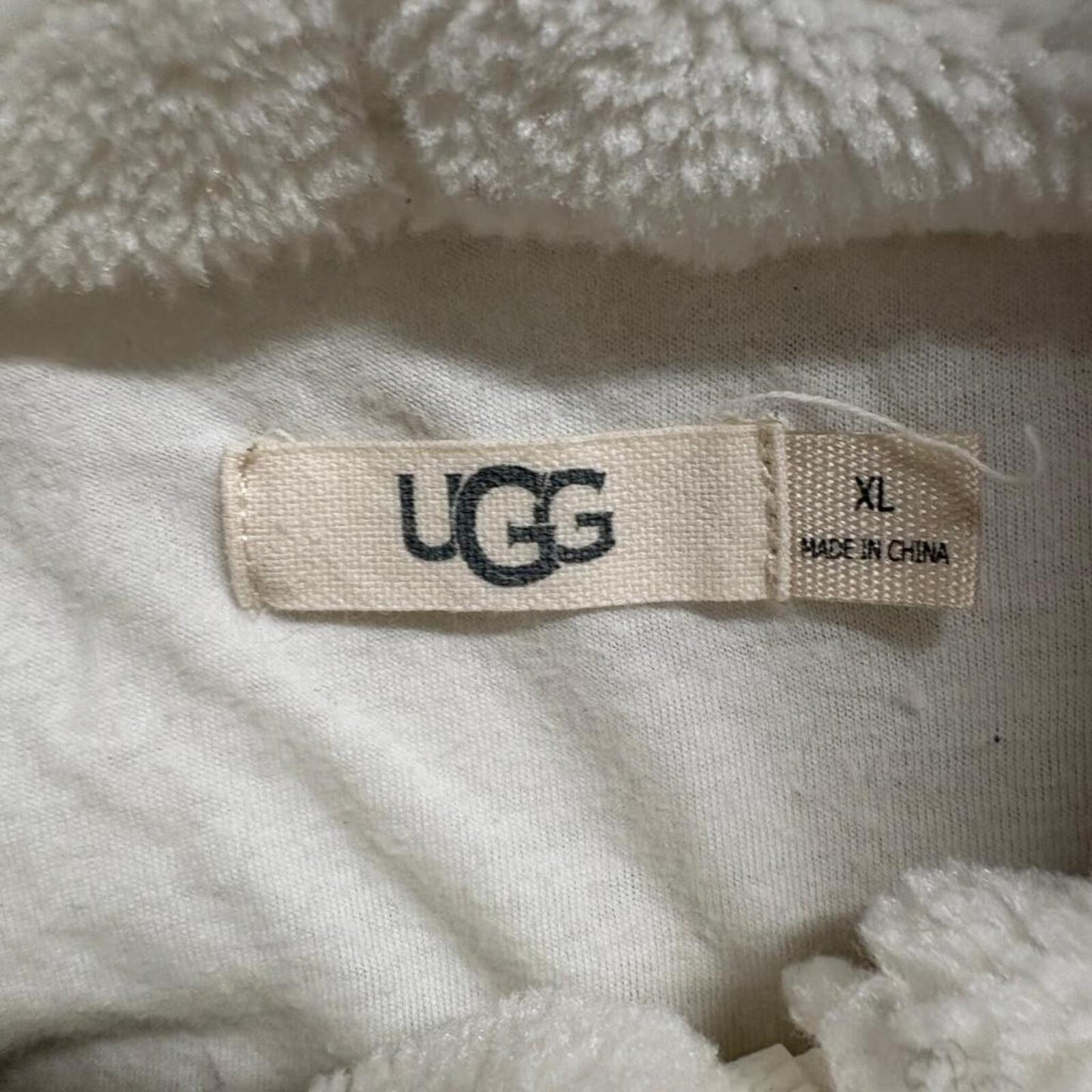 UGG Faux Fur Sherpa Hoodie Womens XL White Fleece Pullover Sweatshirt