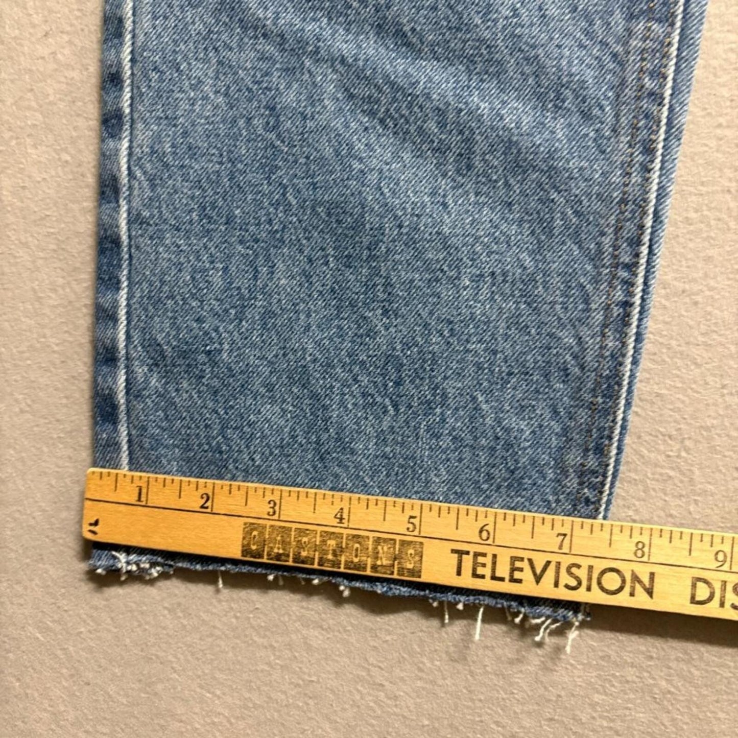 Carhartt B17 STW Relaxed Fit Jeans Womens 29x30 Blue Denim Raw Hem Cut Off