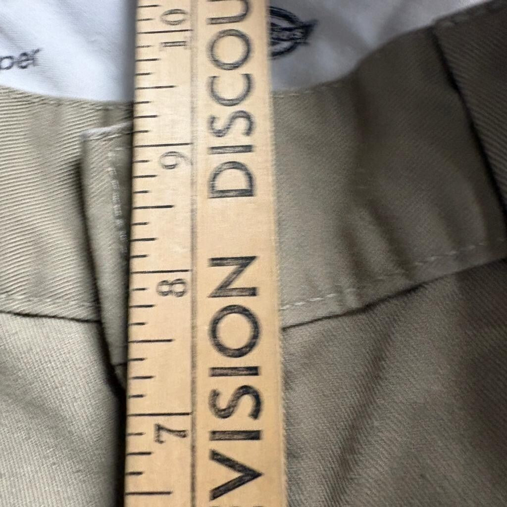 Dickies Slim Taper Chino Pants Mens 31x32 Khaki Beige Workwear WP830DS