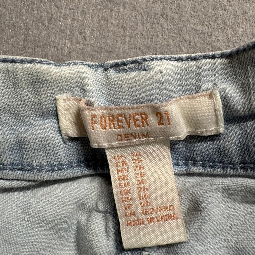 Forever 21 Premium Denim Mens 26 Distressed Skinny Jeans Light Wash Blue