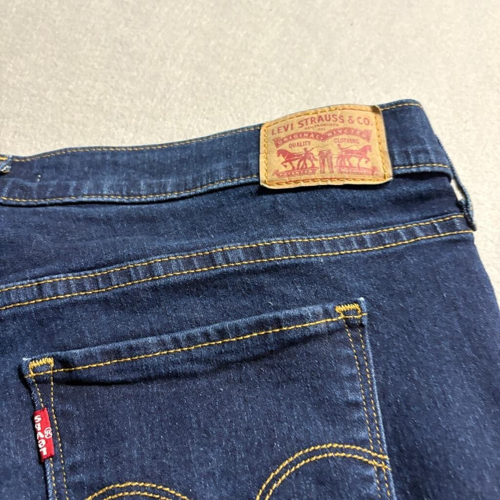 Levi's 311 Shaping Skinny Jeans Womens 18W S Dark Wash Stretch Blue Denim