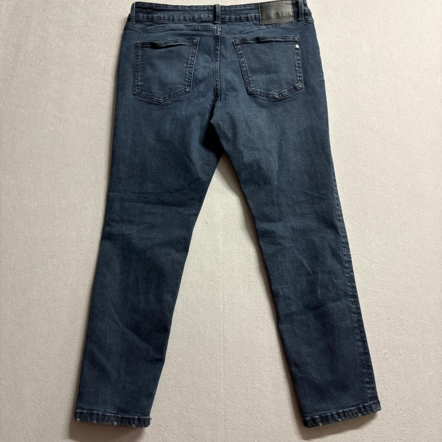 DKNY Jeans Mens 32x30 Mercer Skinny Fit Dark Wash Stretch Blue Denim