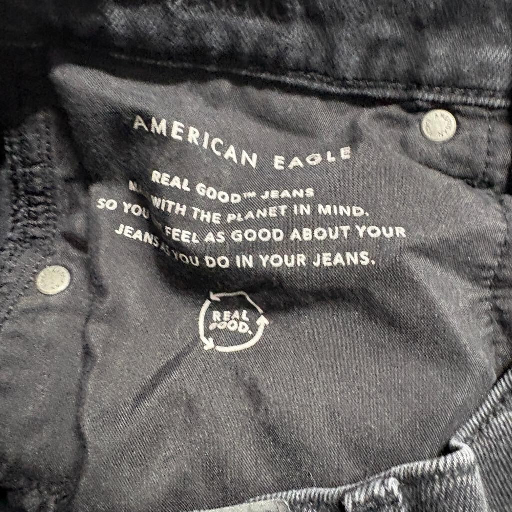 American Eagle Mom Jeans Womens 4 Black High Rise Distressed Denim