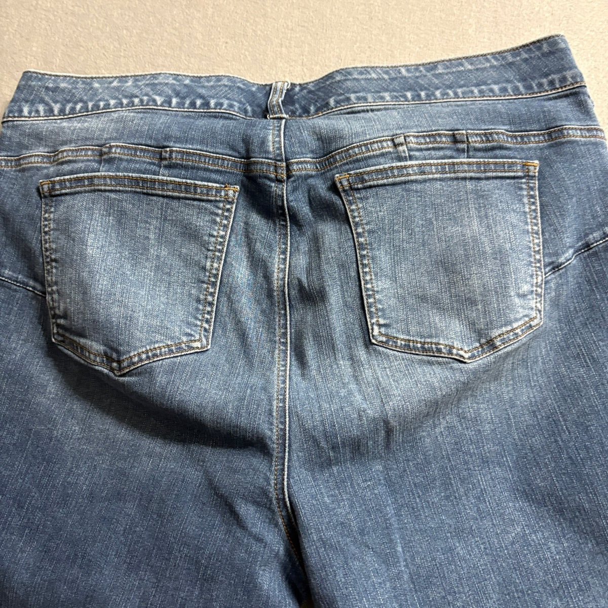 Torrid Crop Bombshell Skinny Jeans Womens 22 Blue Premium Stretch Denim Crop