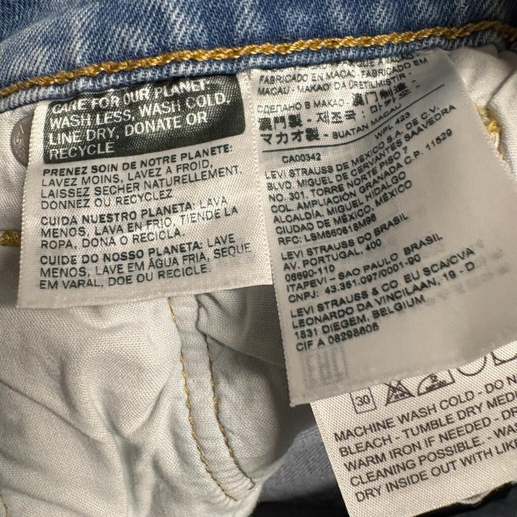 Levis 501 Original Crop Jeans Womens 25 Light Wash Blue Denim Frayed Hem