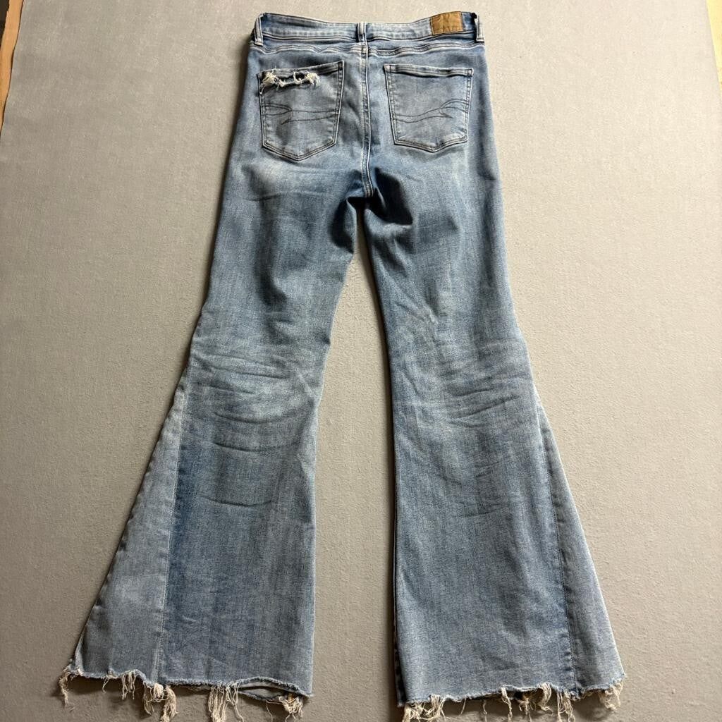 American Eagle Festival Flare Jeans Womens 8 Next Level Stretch Raw Hem Blue