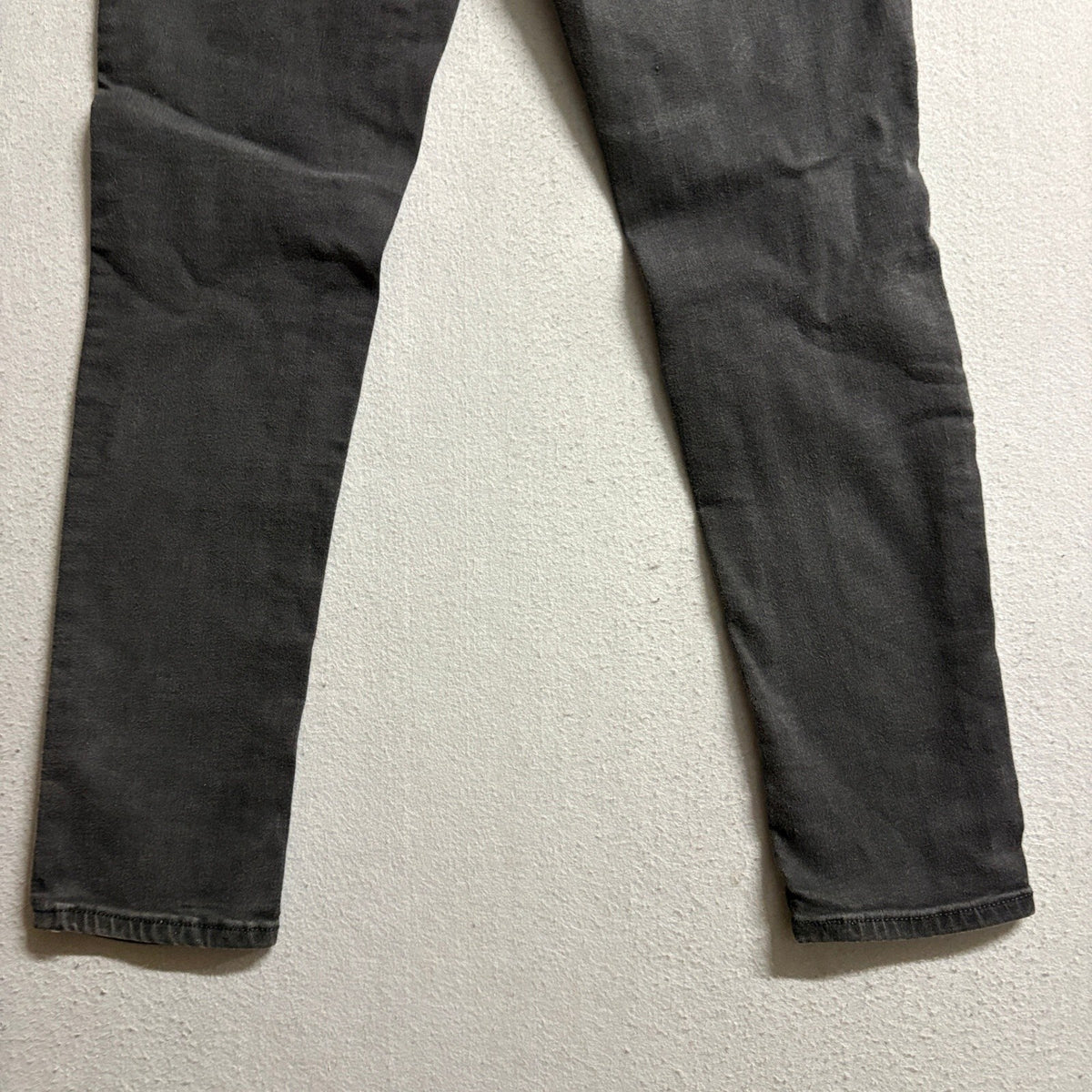 Levi's 721 High Rise Skinny Jeans Womens 31 Black Stretch Denim Pants