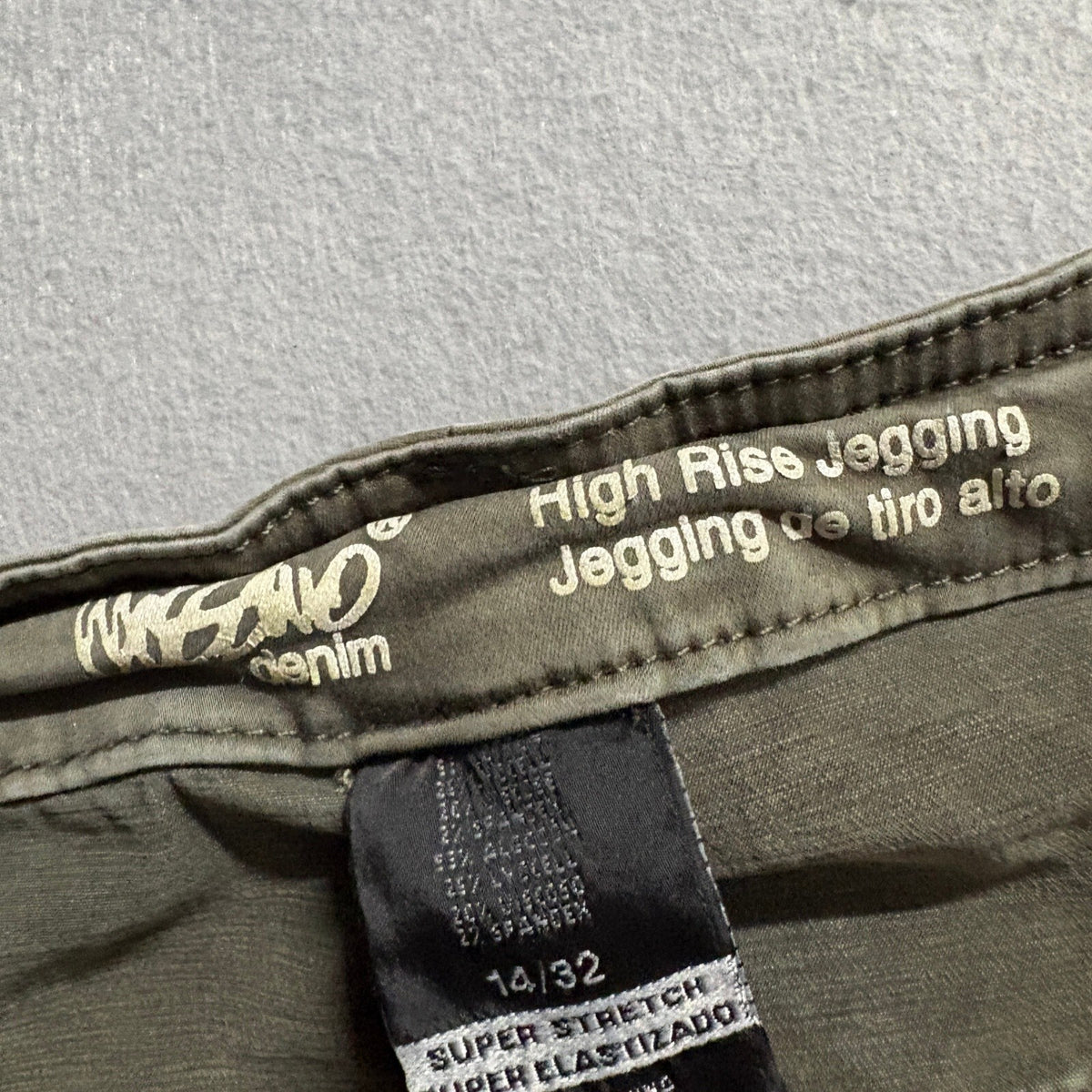 Mossimo Denim High Rise Jegging Cargo Pants Womens 14/32 Olive Green Stretch