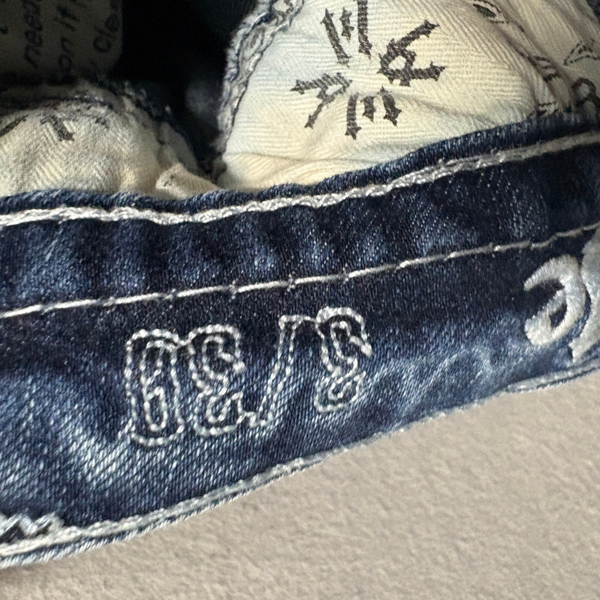 Answer Me Bootcut Jeans Womens 3/30 Blue Denim Thick Stitch Rhinestone Cross Y2K
