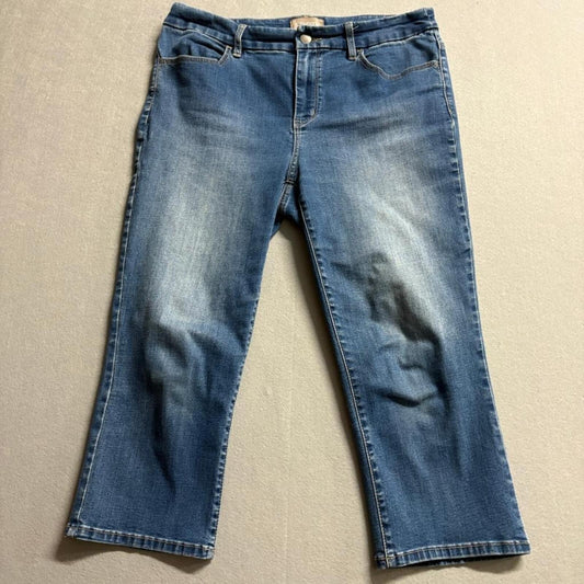 Chicos Denim Capri Jeans Womens Size 0.5 Medium Wash Stretch Cropped Blue