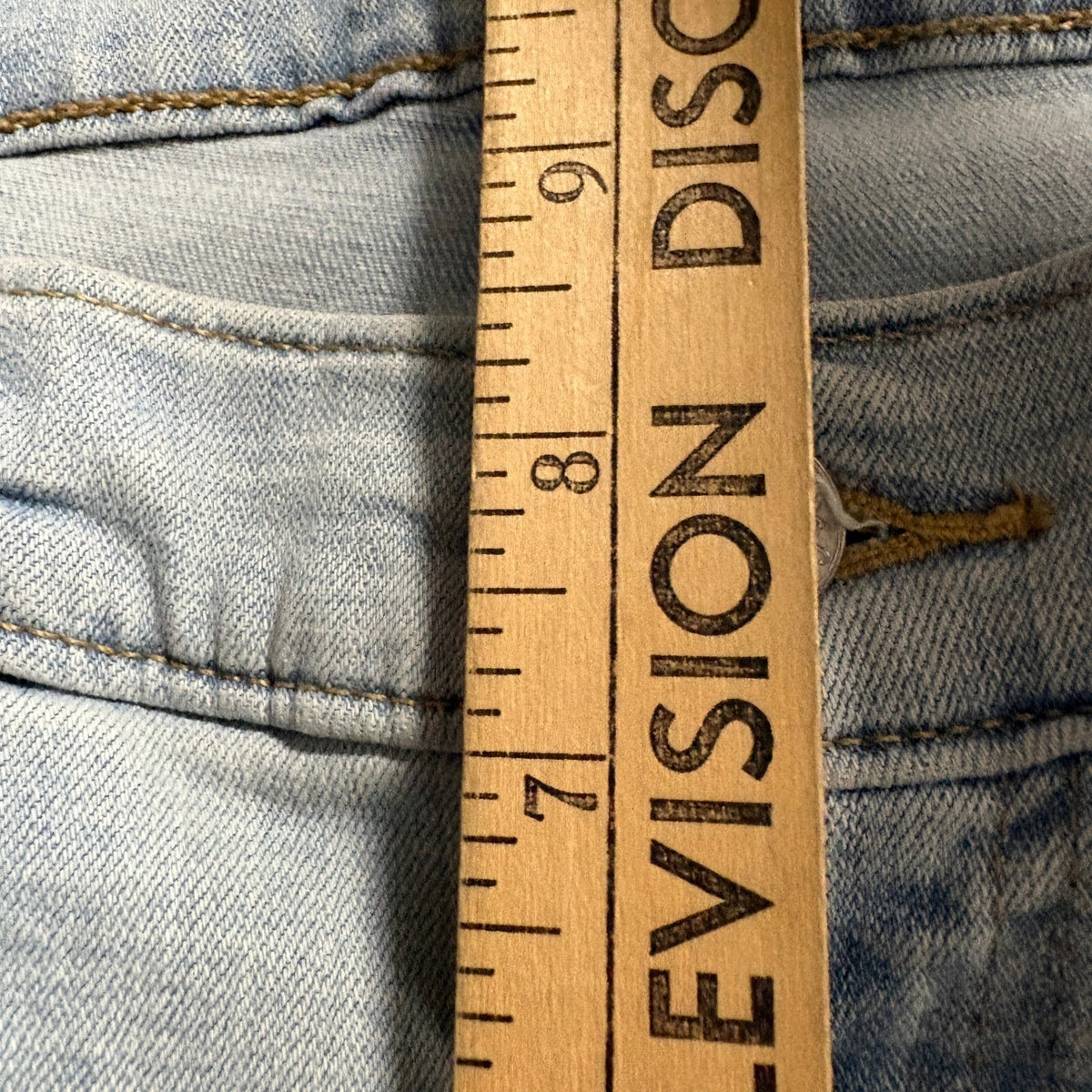 Levis Boyfriend Jeans Womens 28 Light Wash Blue Denim W28 L27