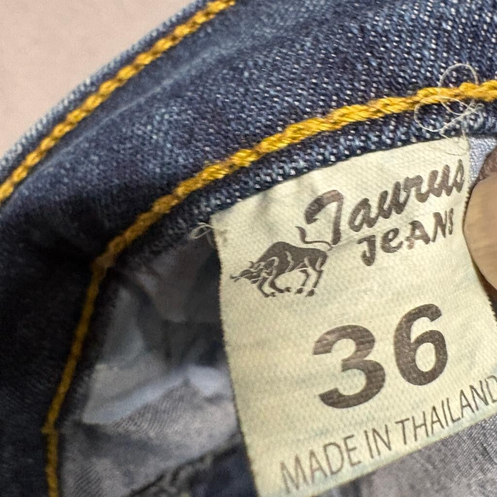 Yam's Jeans Womens Size 30 Blue Denim High Rise Straight Leg Jeans Made Thailand