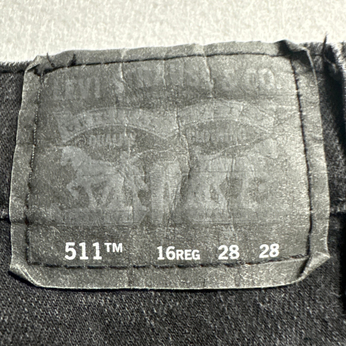 Levis 511 Slim Jeans Mens 28x28 Black Distressed Ripped Denim Pants 16 REG