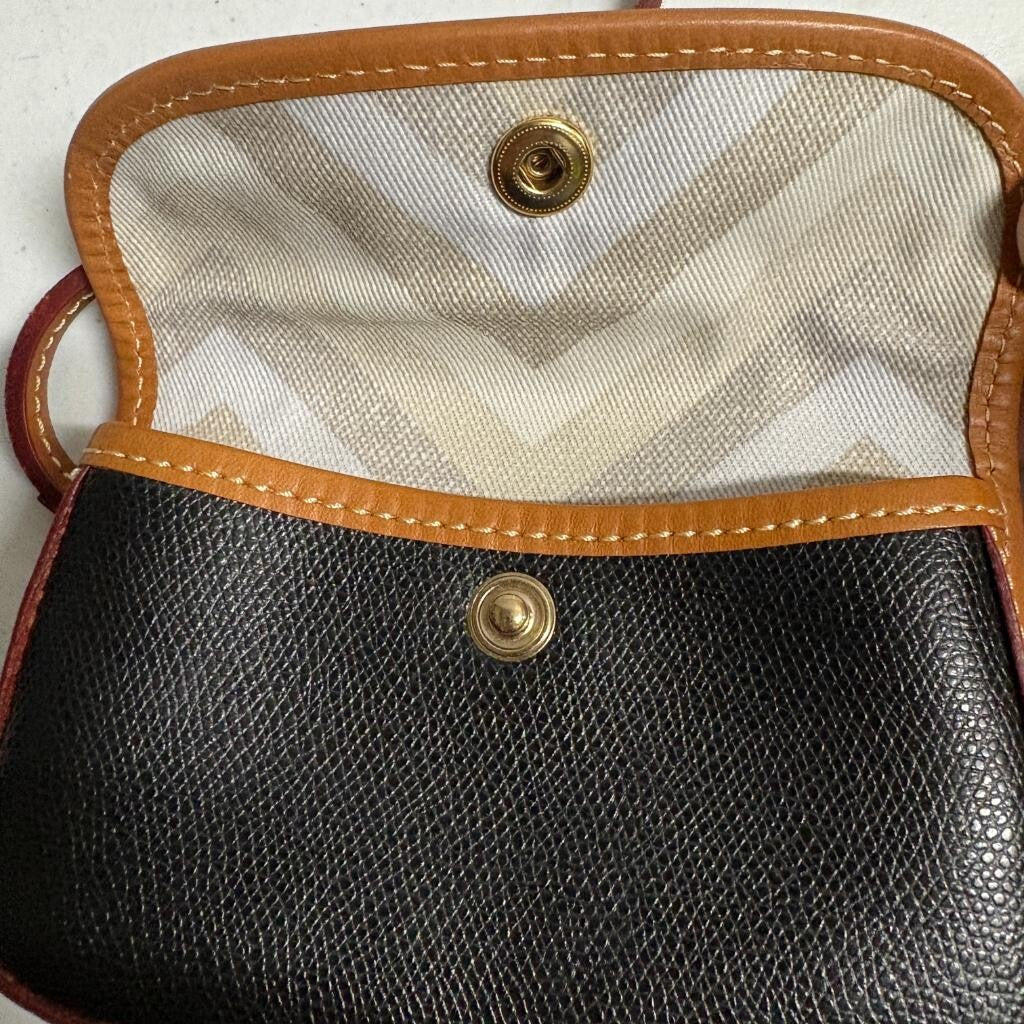 Dooney & Bourke Vintage Black Pebbled Leather Pouch Wristlet Key Coin Purse