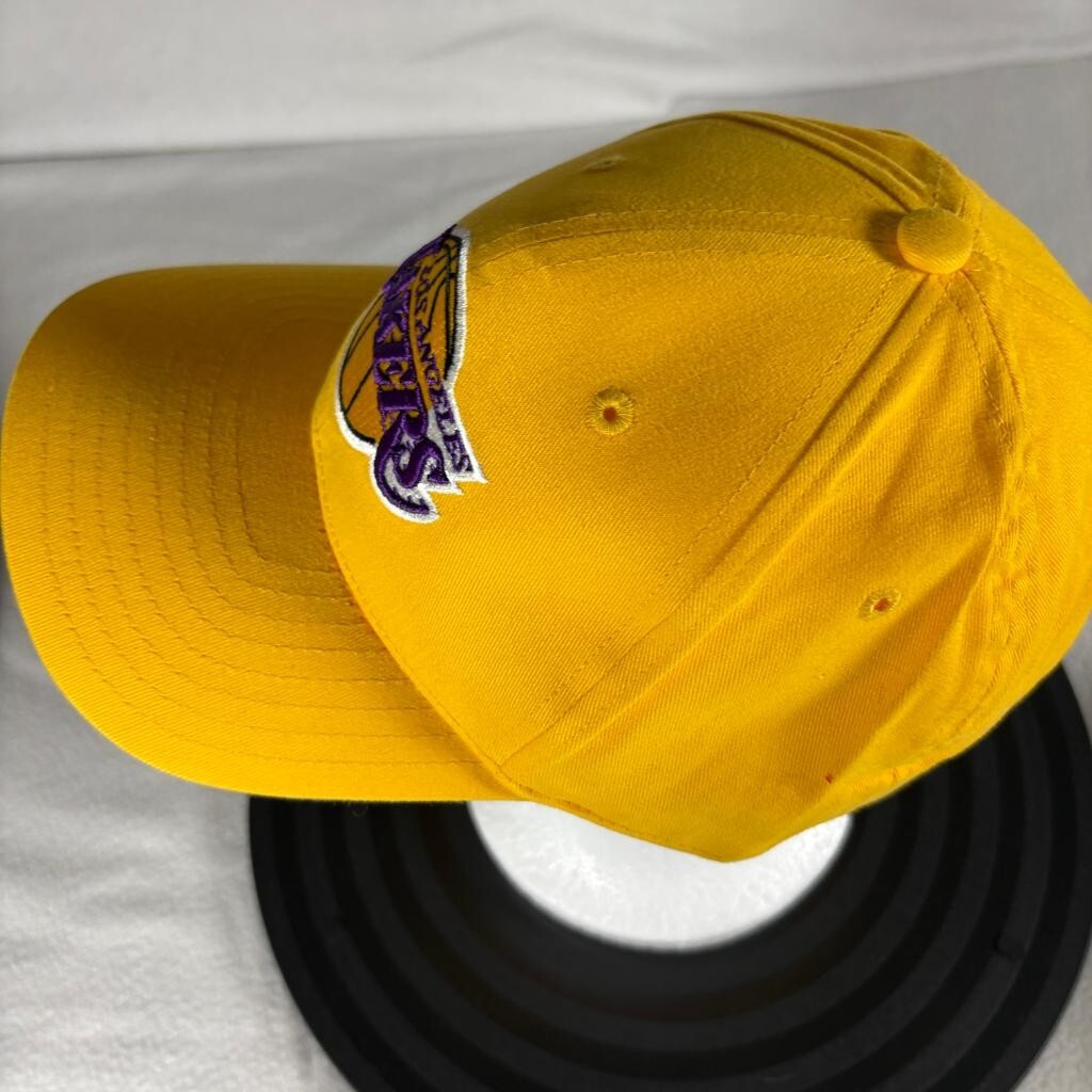 Los Angeles Lakers New Era Hat Cap Mens Adult Yellow Purple Embroidered