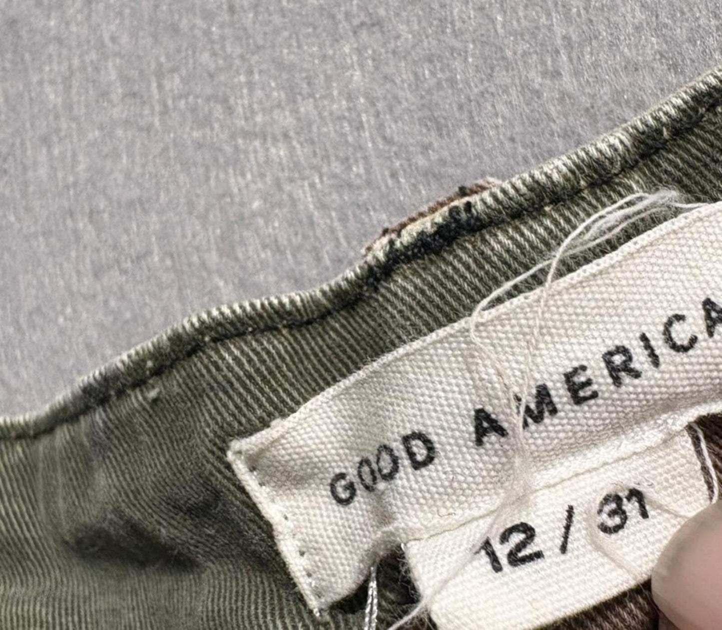 Good American Uniform Cargo Pants Womens 12/31 Camo Fatigue Green Stretch