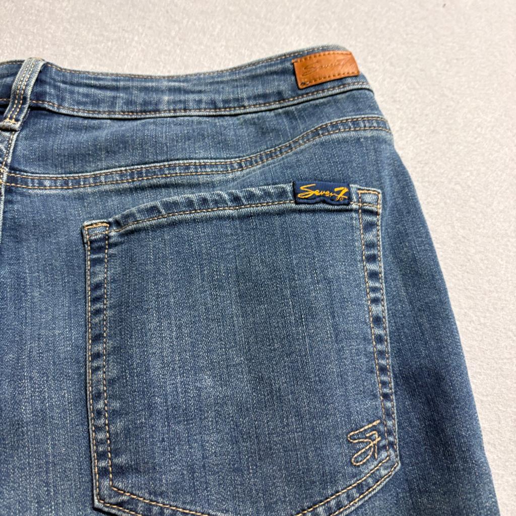 Seven7 Cuffed Crop Jeans Womens 12 Blue Denim Mid Rise Capris Stretch