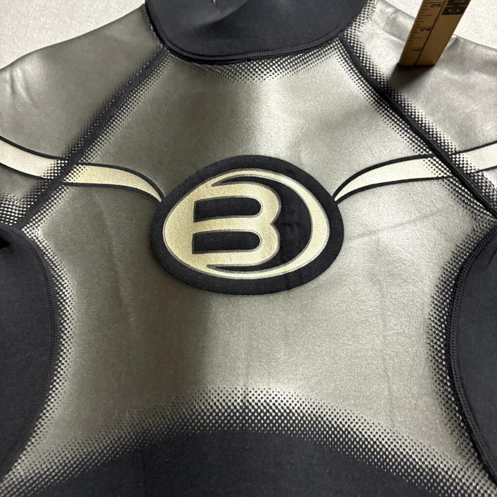 Bare Plazma Wetsuit Mens ML Black Silver 2/2mm Powerstretch Shorty Springsuit