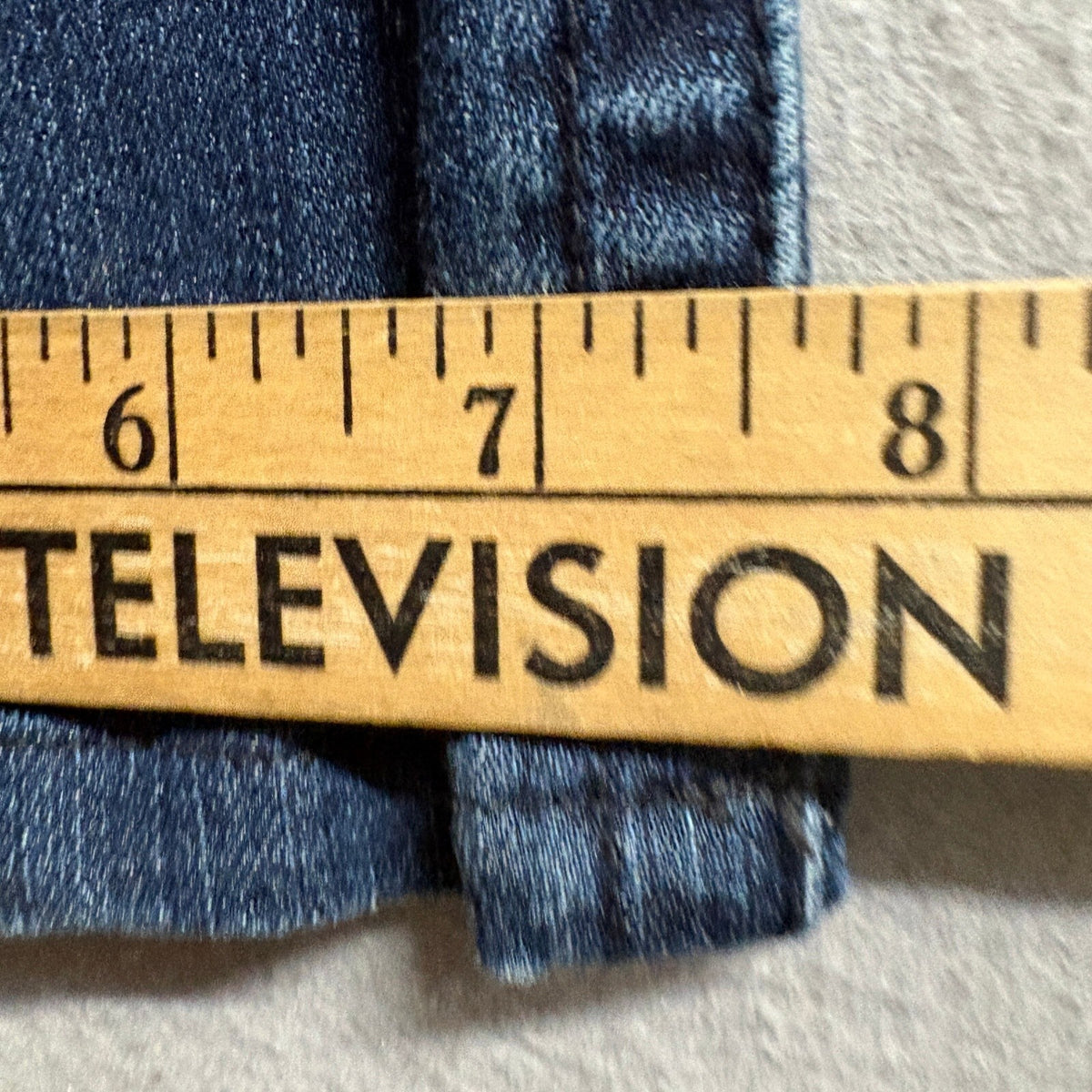 Seven7 Tummy Less Bootcut Jeans Womens 12 Blue Denim Stretch Mid Rise Crop