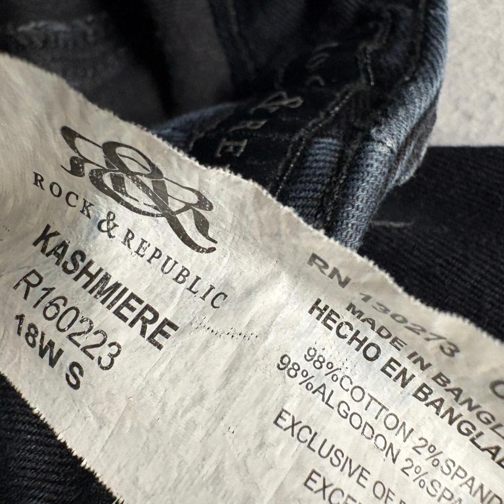 Rock and Republic Kashmiere Skinny Jeans Womens 18W Short Black Denim Stretch