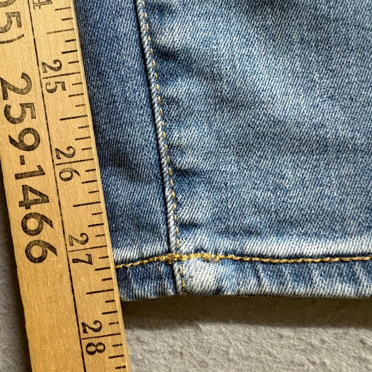 Universal Thread High Rise Skinny Jeans Womens 10 30 Patchwork Blue Denim