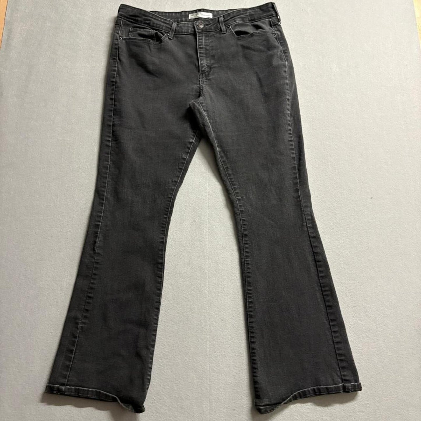 Signature by Levi Strauss Women's Size 12M W31 L32 Mid Rise Bootcut Jeans Black