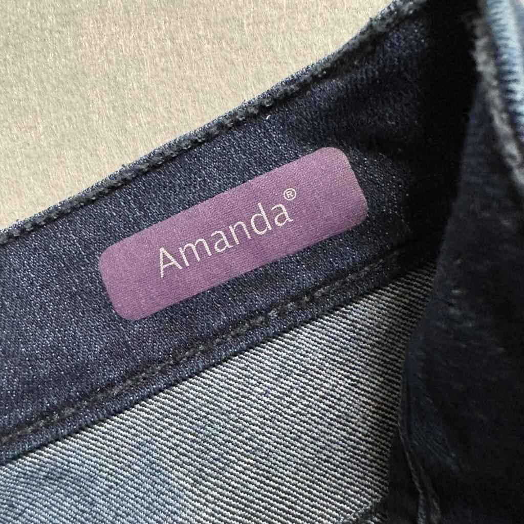 Gloria Vanderbilt Amanda Jeans Womens 10 Average Blue Denim Straight Leg High