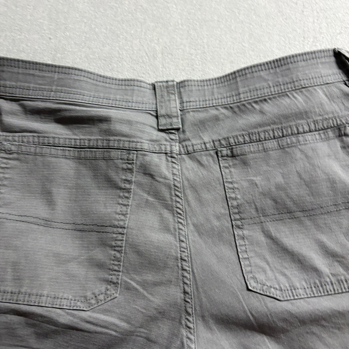 Copper & Oak Mens Gray Stretch Cotton Cargo Shorts Size 34 Flap Pockets Zip