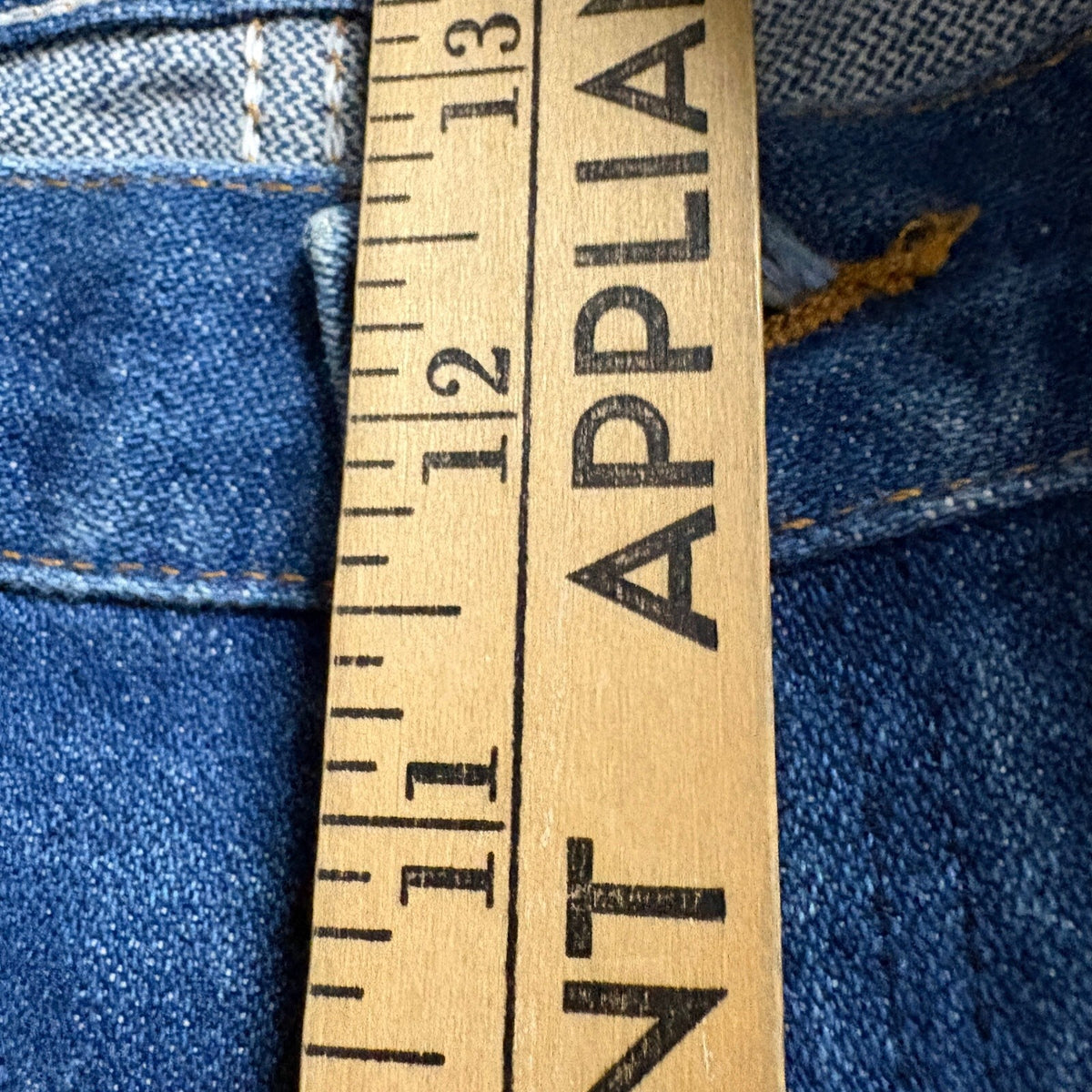 Vintage Wrangler Jeans Mens 38x34 Made in USA 31MWZPW High Rise Blue Denim Pants