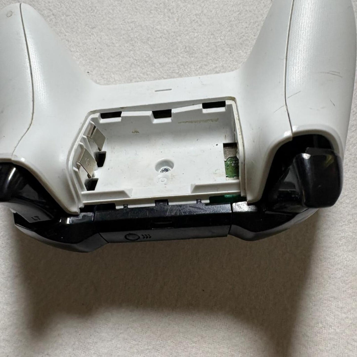 Microsoft Xbox One Wireless Controller Model 1708 White - Missing Battery Cover