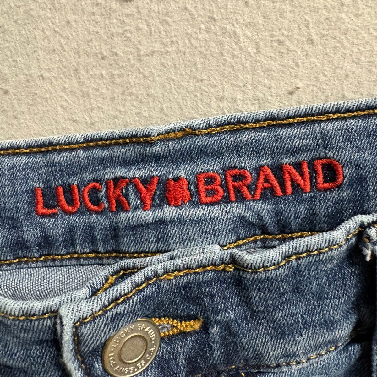 Lucky Brand 223 Straight Fit Jeans Mens 36x30 Medium Wash Denim Stretch Pants