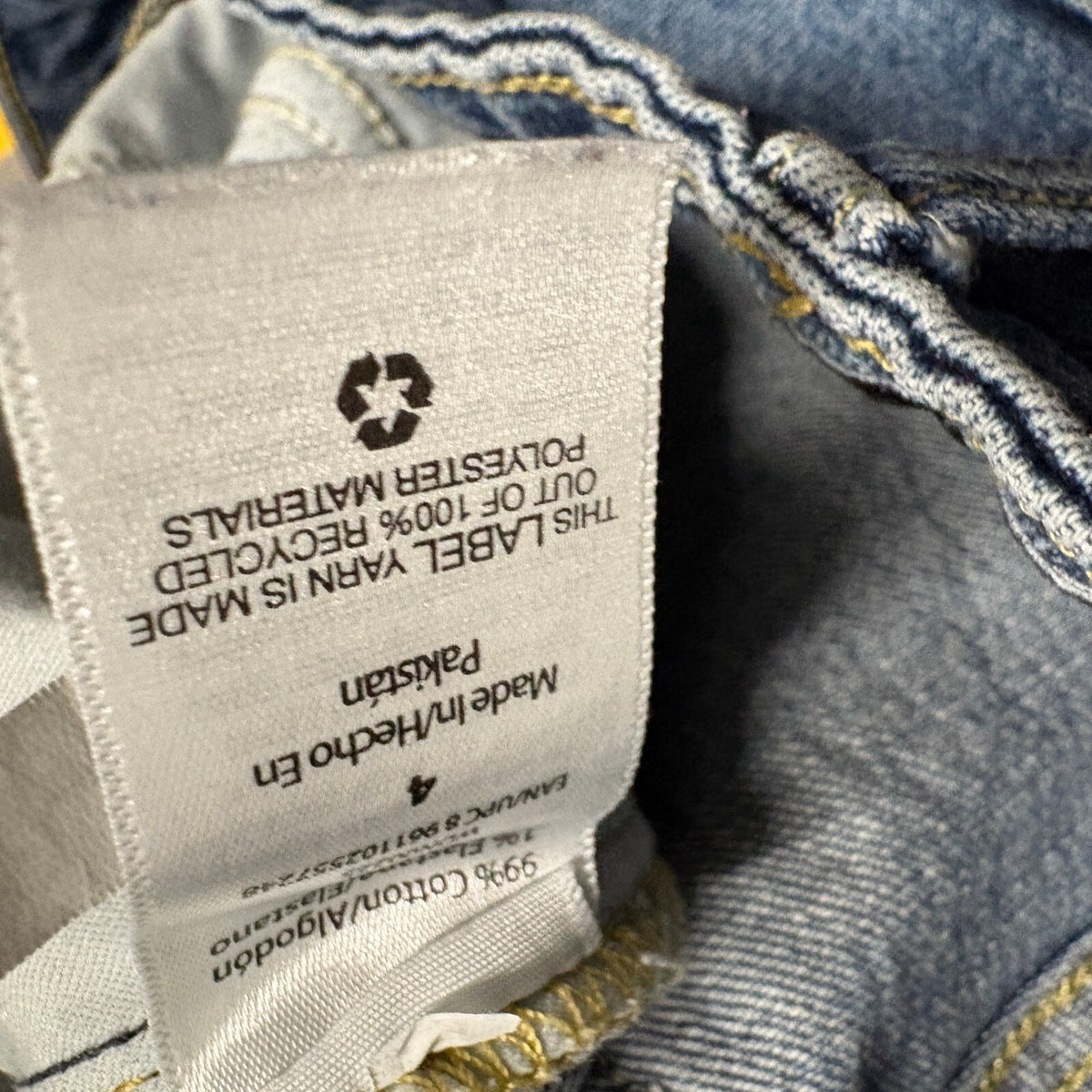 Free Assembly Womens Jeans Size 4 Blue Super High Rise Straight Raw Hem