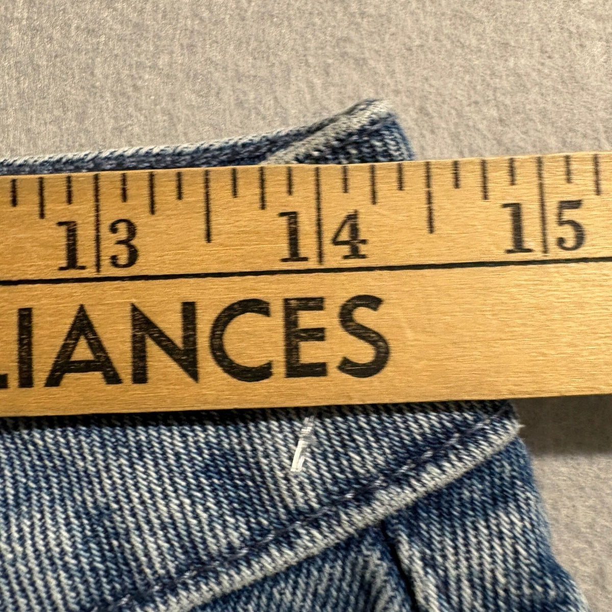 Cuidado con el Perro Distressed Jeans Womens Size 4 Blue Denim Ripped High Rise