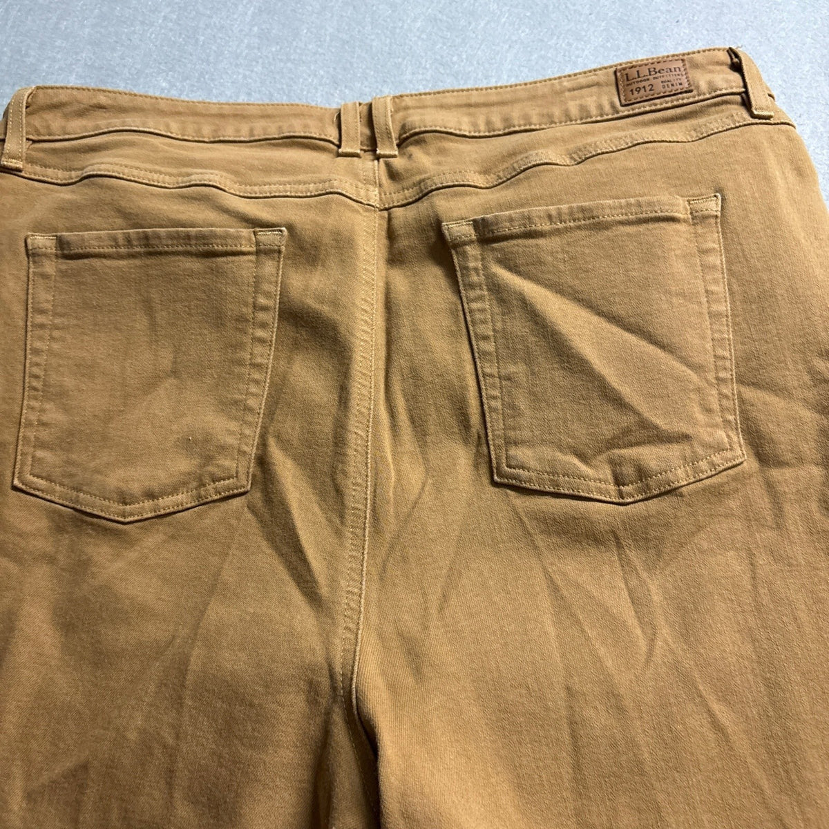 LL Bean Pants Womens 18 Reg Tan Brown BeanFlex Slim Leg Stretch Chino Casual