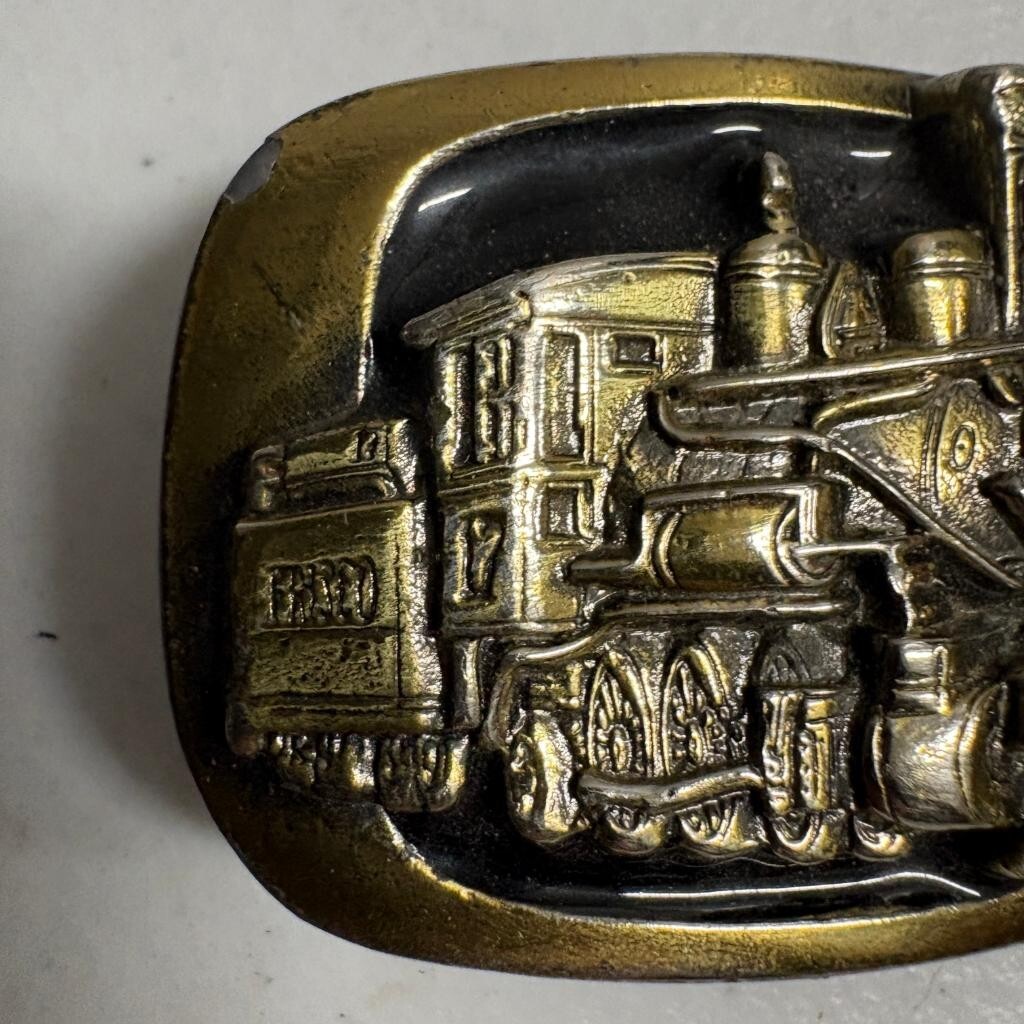 Vintage MM Limited Chicago Steam Locomotive Train Belt Buckle 1983 Brass USA