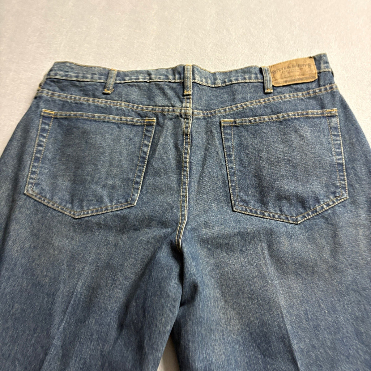 Steve & Barry's Mens Jeans 38x32 Blue Medium Wash Straight Leg Denim 100% Cotton