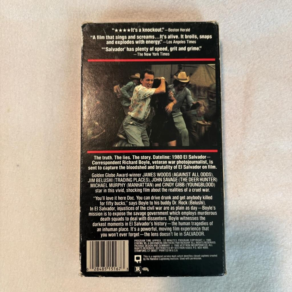 Salvador VHS 1986 Vestron Video James Woods Oliver Stone Clamshell Slipcover