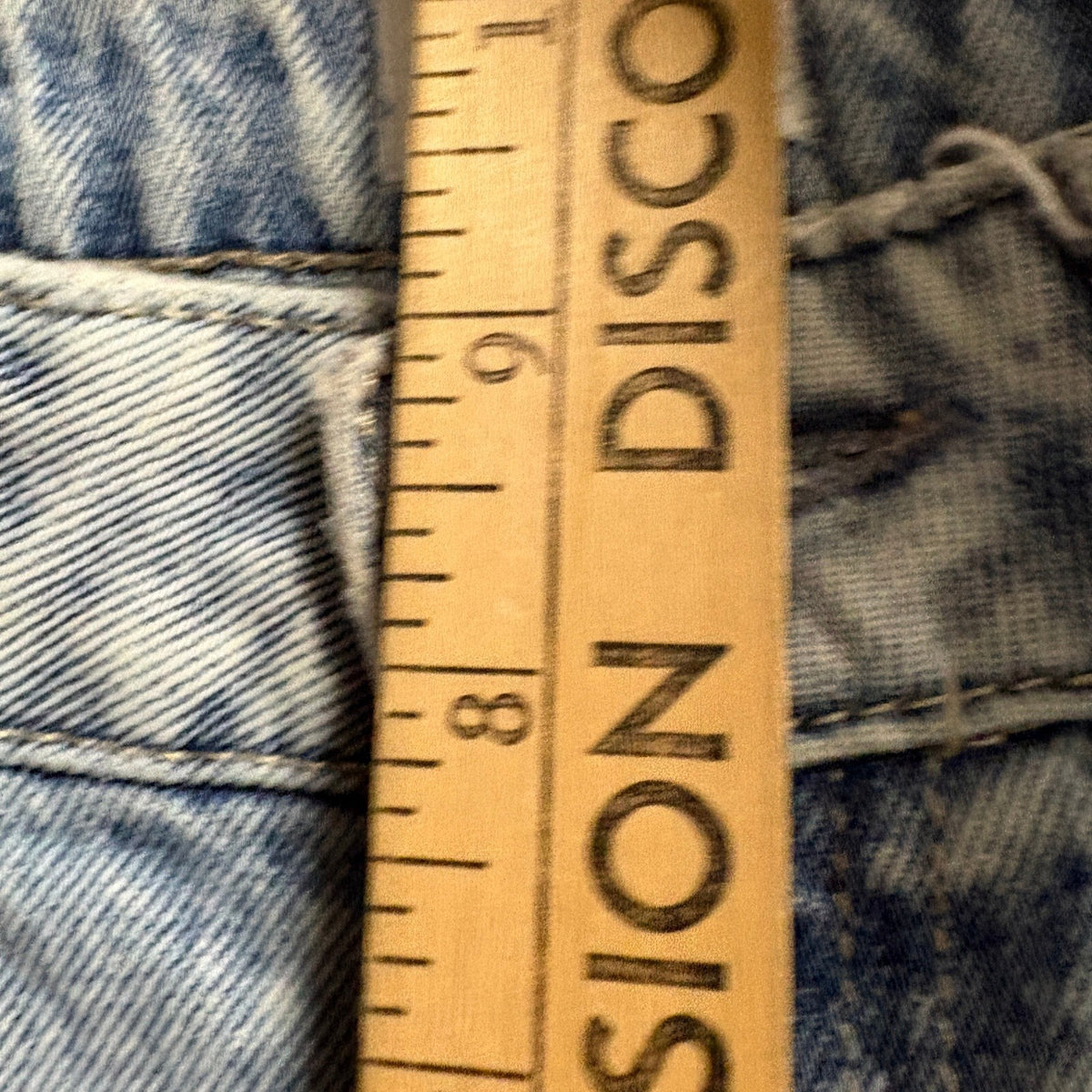 m1858 New York Jasper Relaxed Distressed Jeans Womens 26 Light Wash Denim