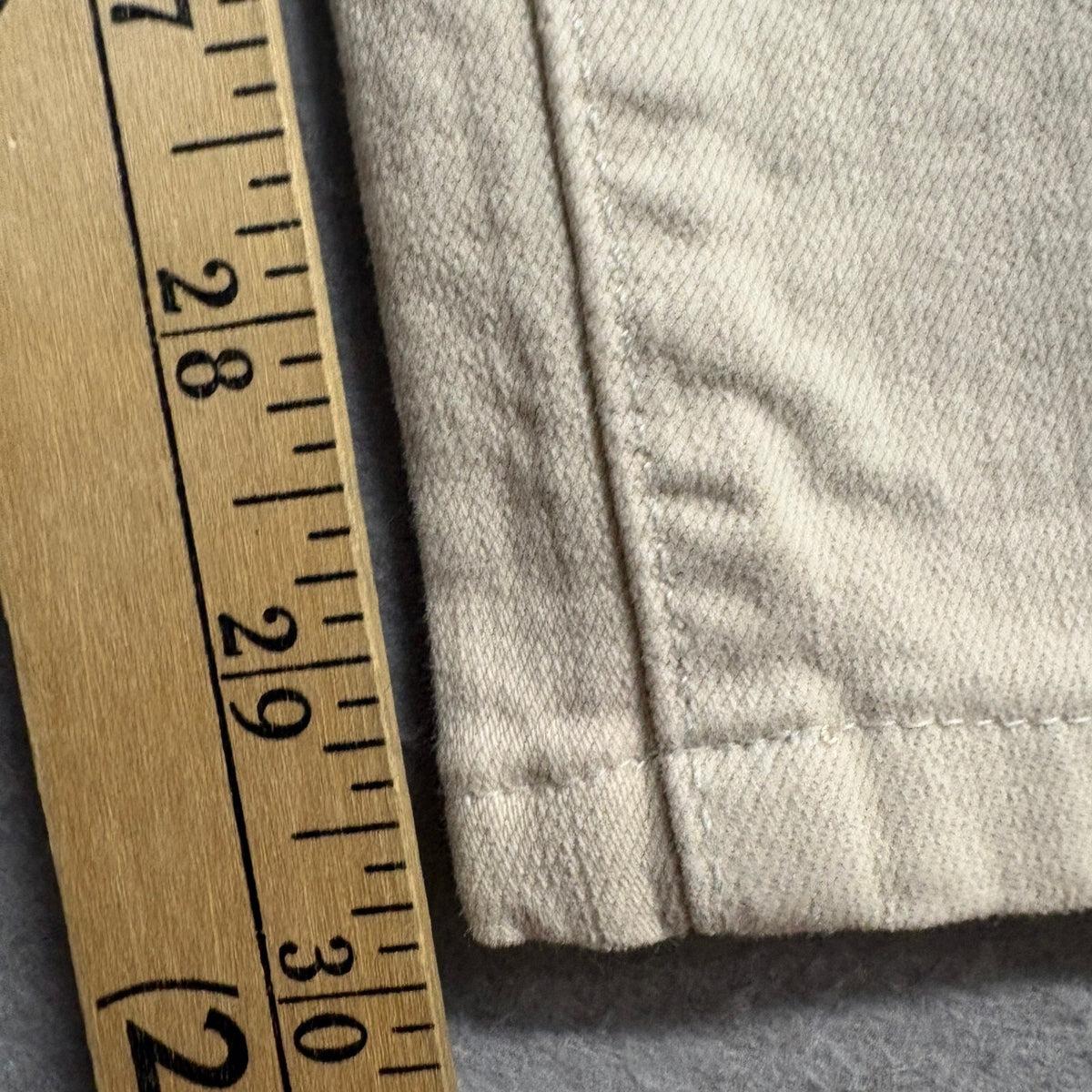 NYDJ Marilyn Straight Leg Jeans Womens Size 14 Beige Khaki Lift Tuck Denim