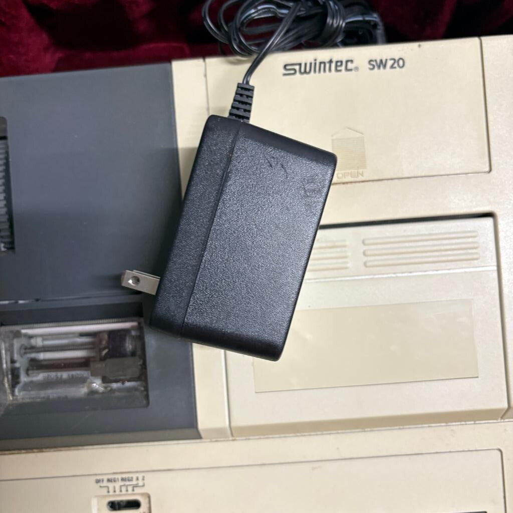Swintec SW20 Electronic Cash Register with Case Power Adapter and Manual