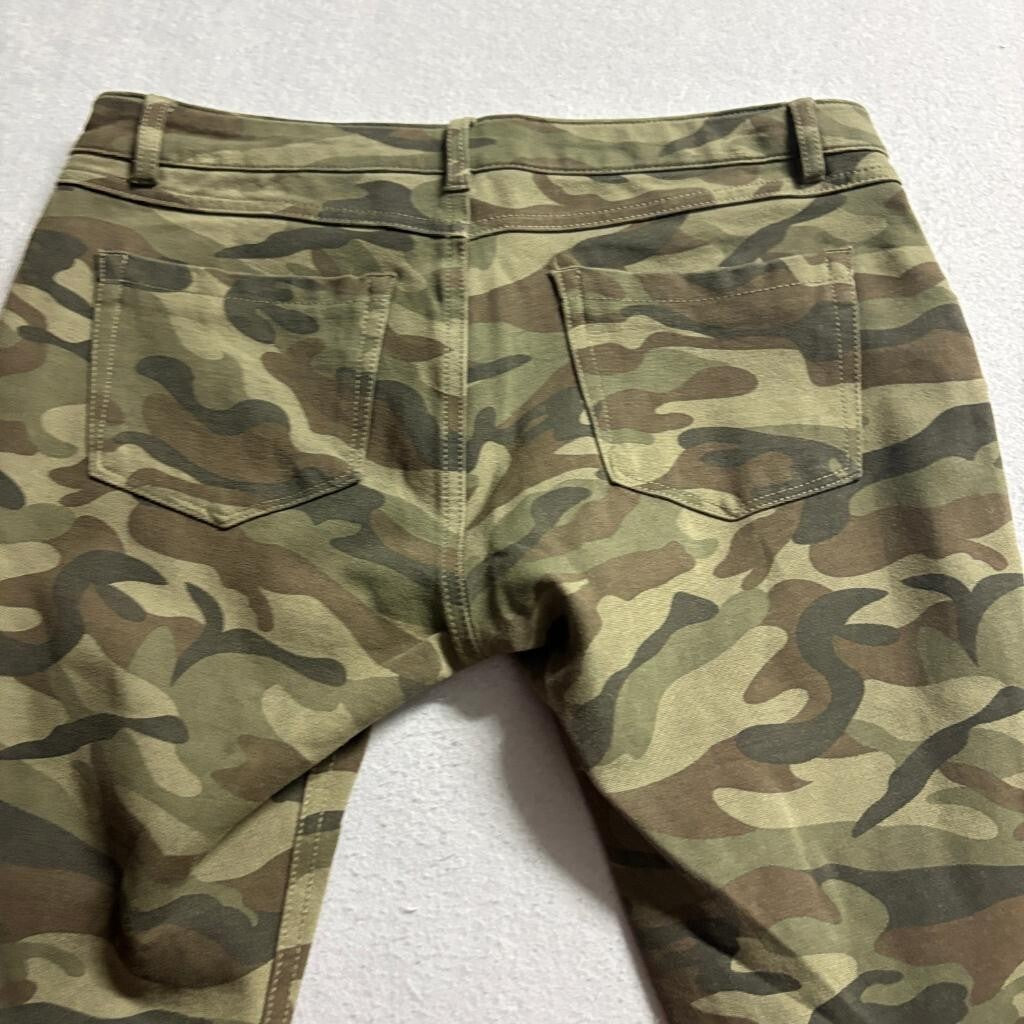 Denim Blvd Camo Skinny Pants Womens Large Green Camouflage Stretch Rayon Blend
