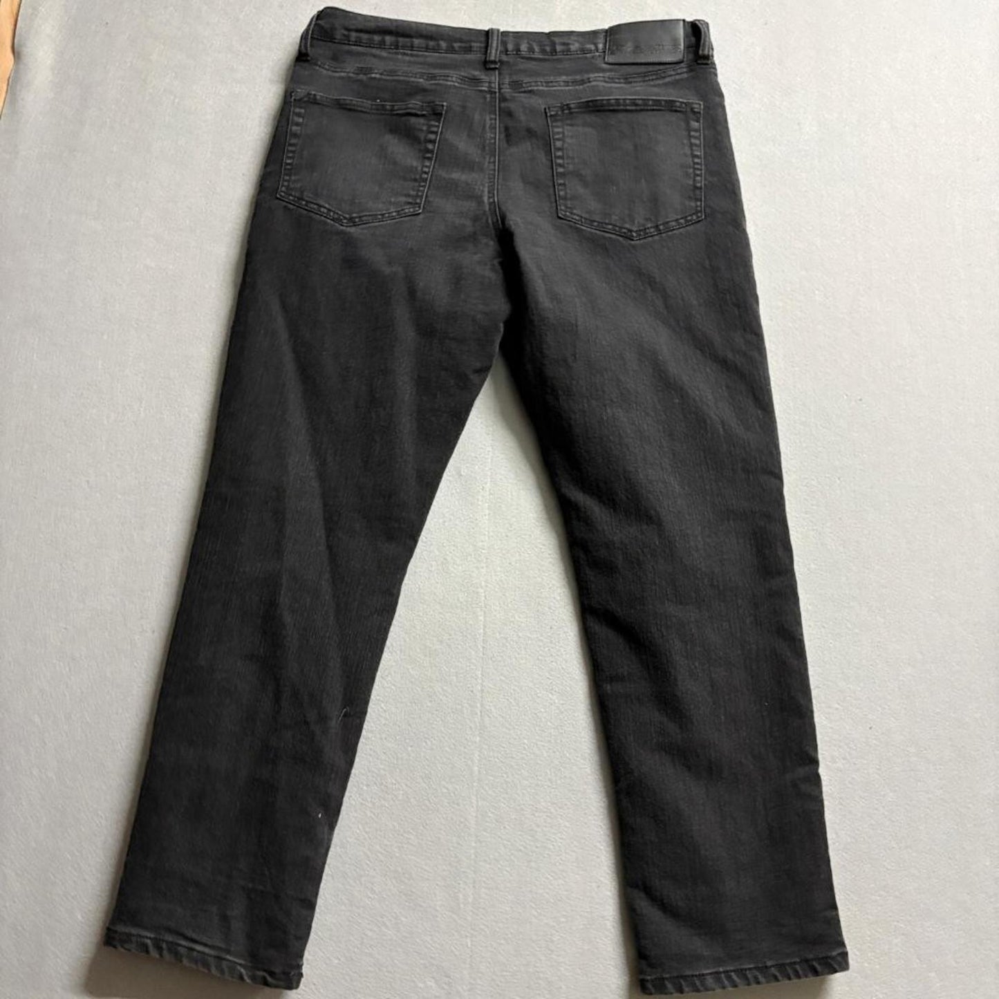 Eddie Bauer Flannel Lined Jeans Mens 34x32 Black Denim Straight Leg Stretch