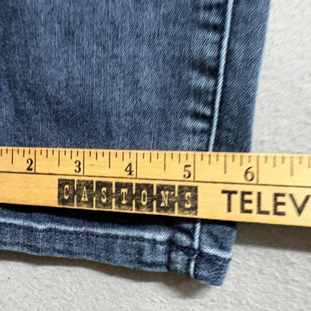 Democracy Absolution Jeans Womens 14 Blue Denim Skinny Slimming Stretch Crop