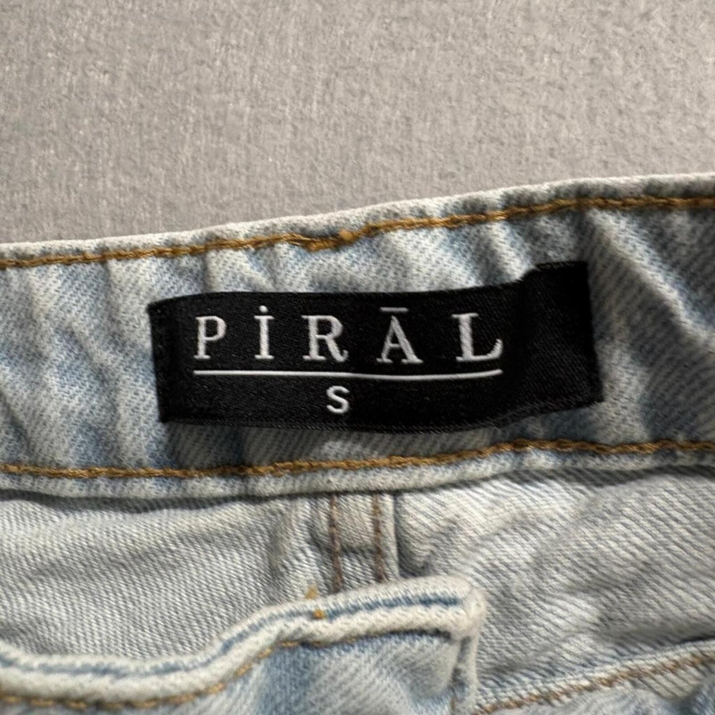 Piral Jeans Womens Small Light Wash Denim High Rise Button Fly Split Hem