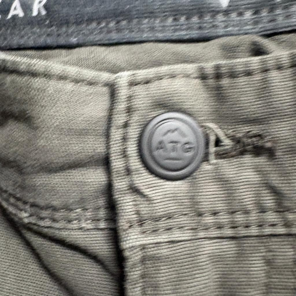 Wrangler ATG All Terrain Gear Pants Mens 34x32 Green Stretch Canvas Hiking Cargo
