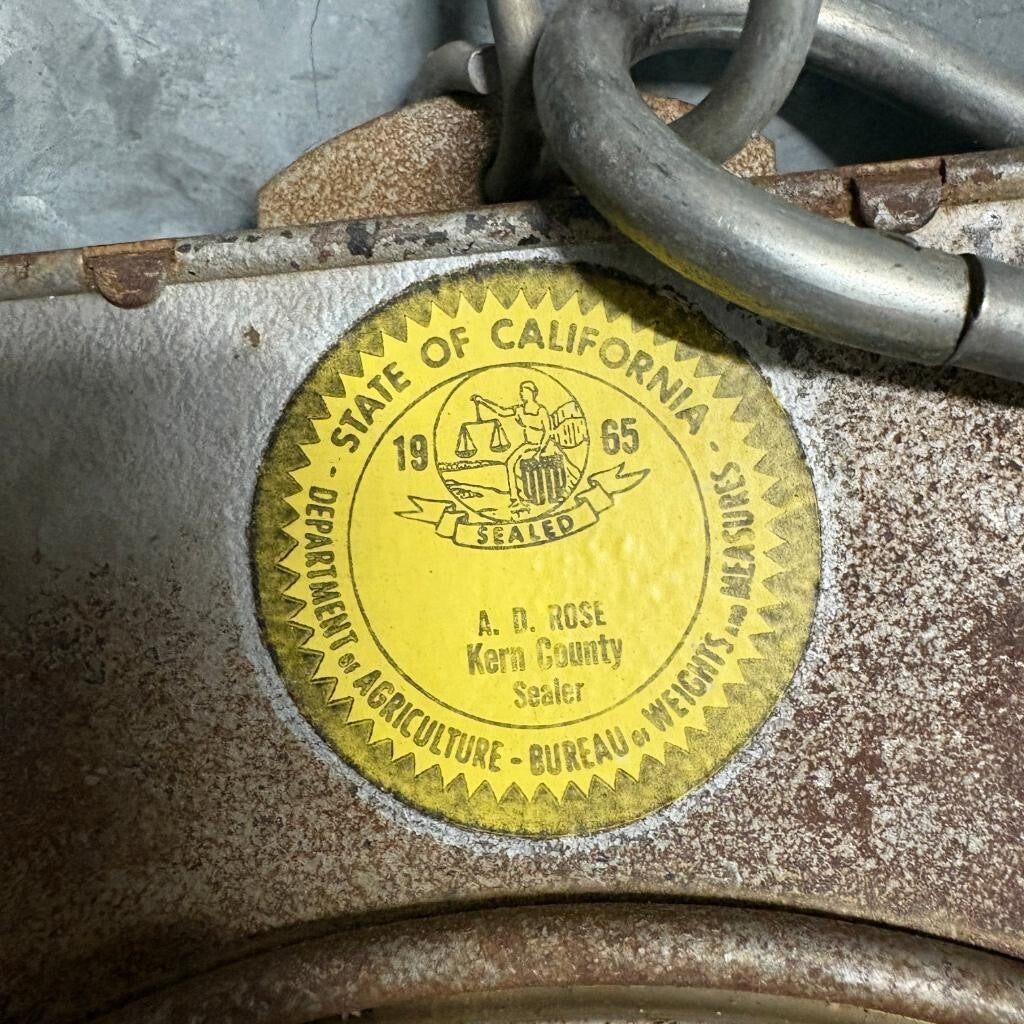 Vintage Hanson Model 842 Hanging Scale 20 Lb Capacity Galvanized Metal Scoop Pan