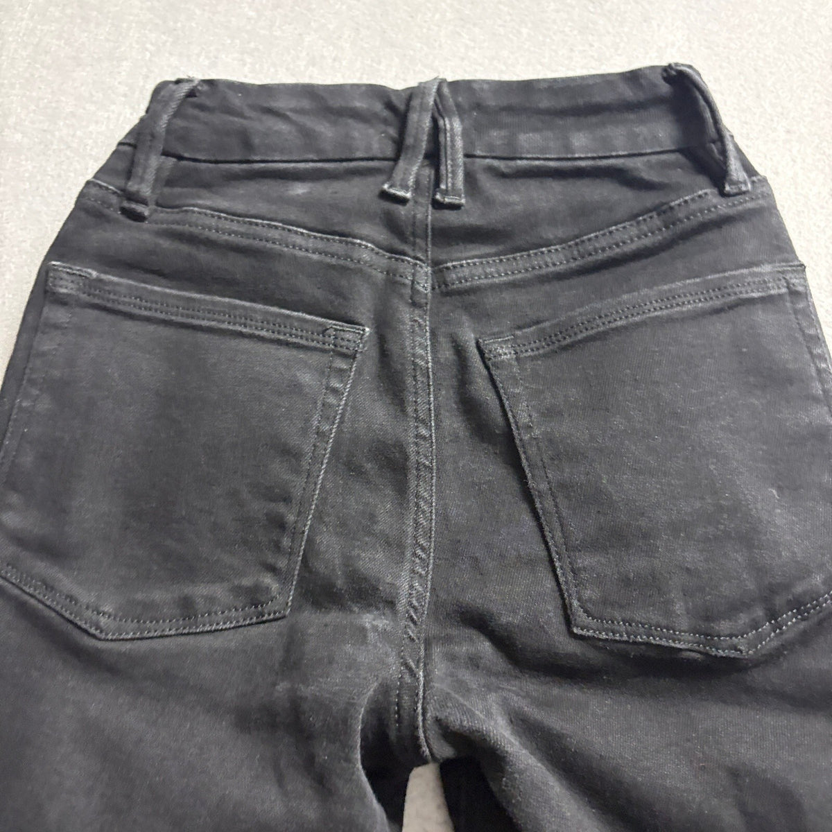 Good American High Rise Skinny Jeans Womens 00-4 Black Stretch Denim GL213T