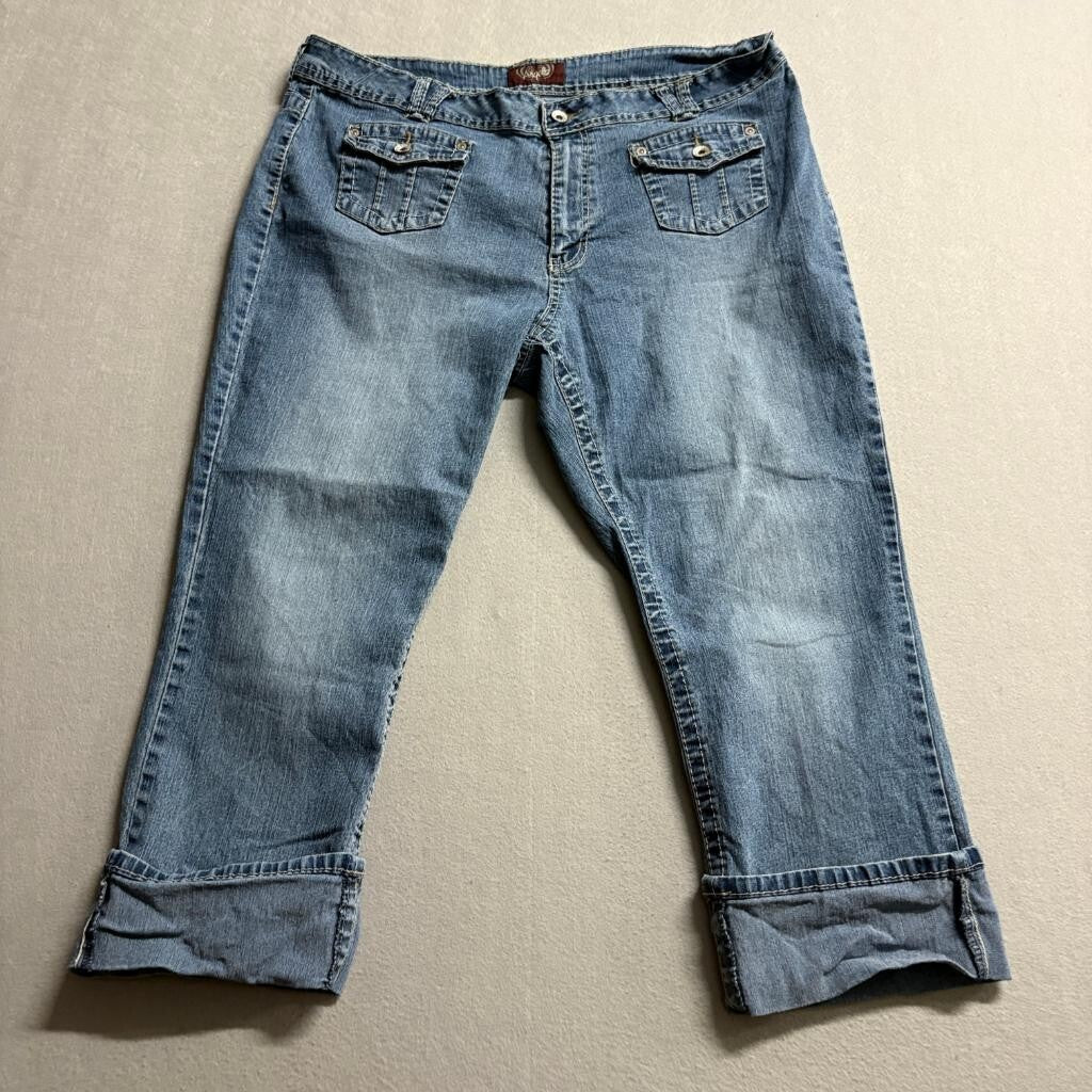 Angels Jeans Womens 16 Blue Denim Capri Crop Stretch Flap Pocket Mid Rise