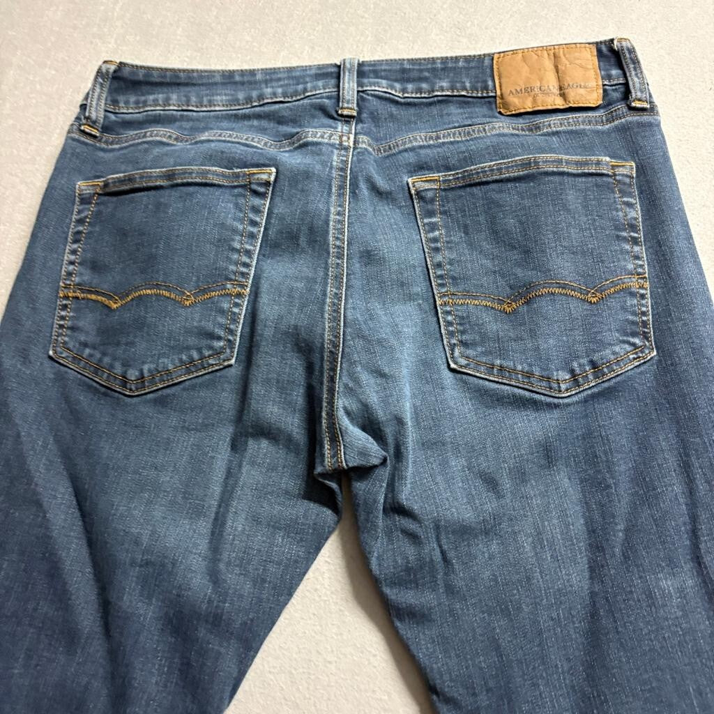 American Eagle Outfitters Jeans Mens 33x30 Blue Denim Straight Leg Stretch