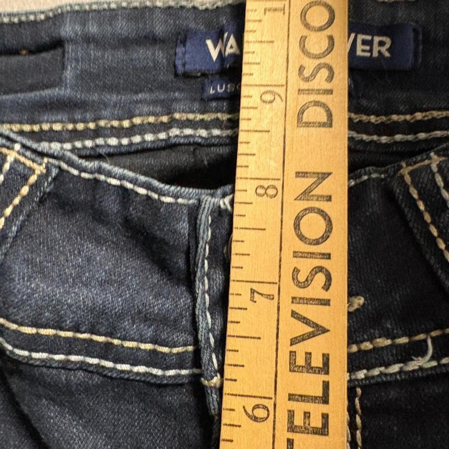 WallFlower Luscious Curvy Bootcut Jeans Womens Size 0 Blue Embellished Flap